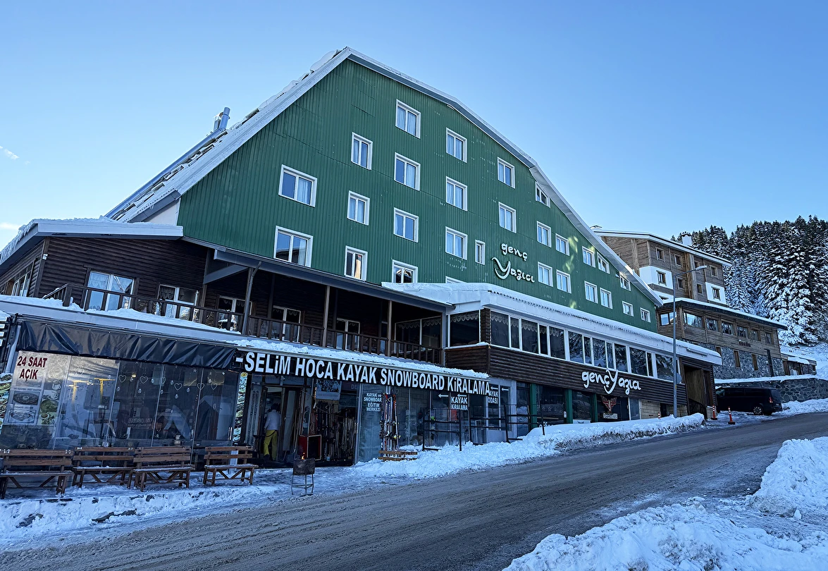 Genç Yazıcı Hotel Uludağ